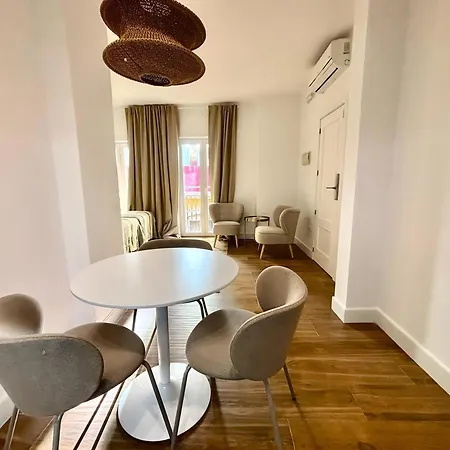 Eva Recommends Lineros Lejlighed Sevilla