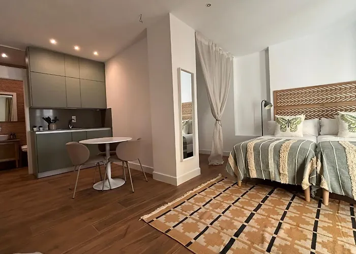 Apartment Eva Recommends Lineros Seville