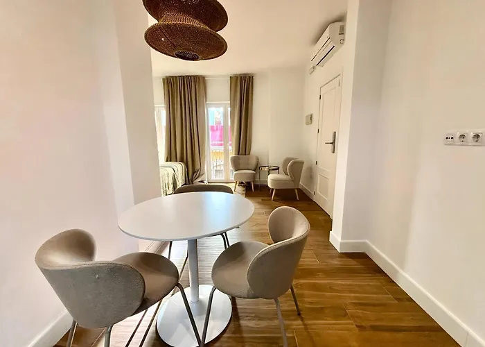 Eva Recommends Lineros Apartment Seville